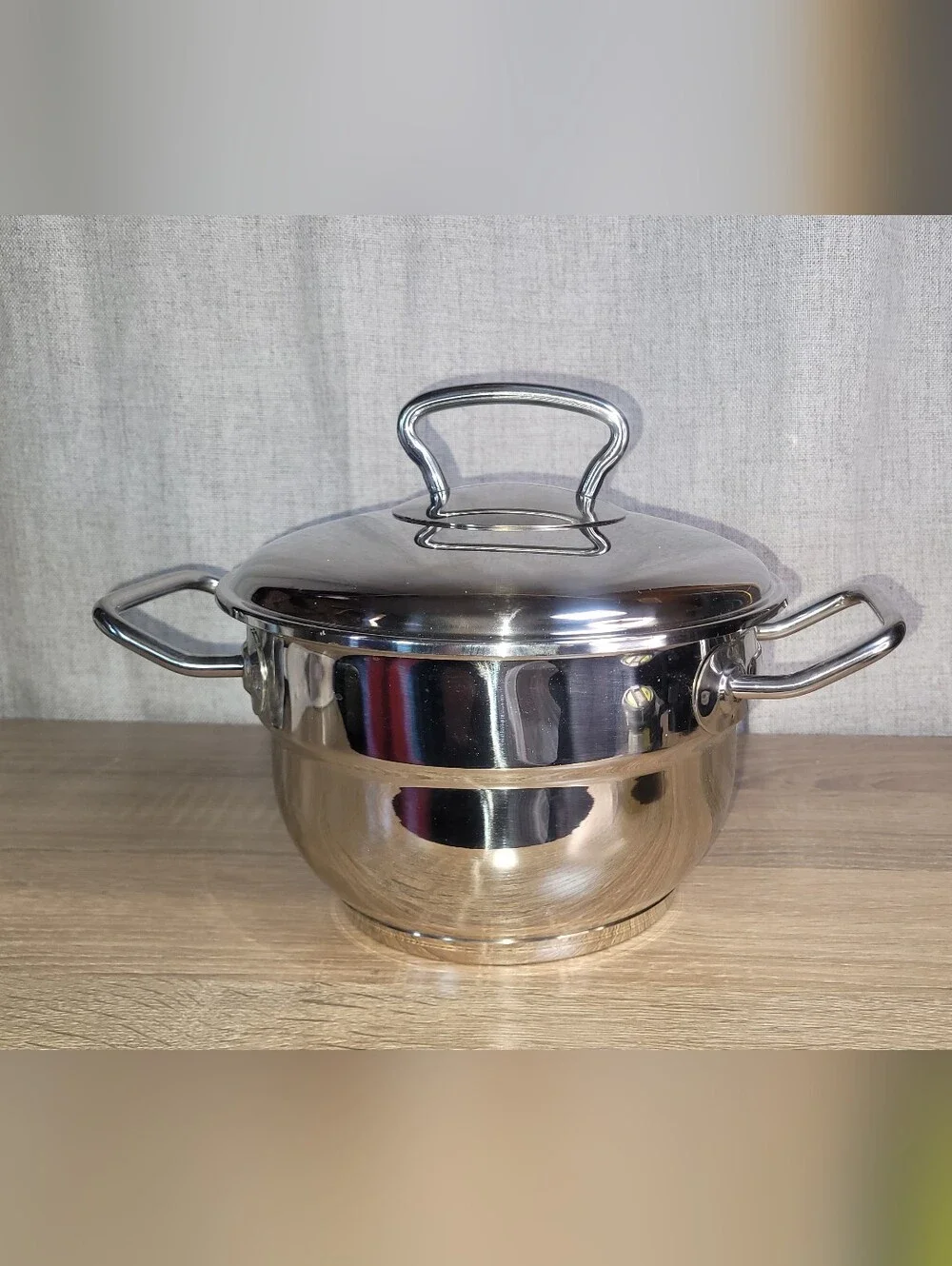 Stainless Steel Stockpot with Lid - Silver Stainless Steel